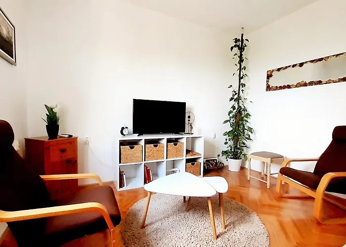 Mediterranean House - Forest Marjan *